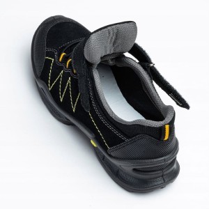 Trekkingowe buty dziecięce wodoodporne z elastyczną podeszwą Vemont