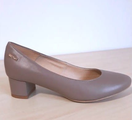 Klasyczne czółenka skórzane damskie PRESTIGE 870 beżowe